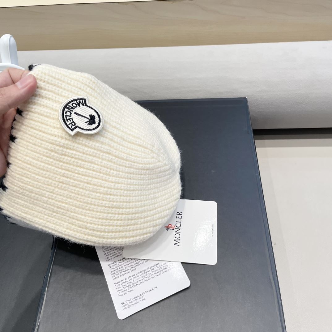 Moncler Caps